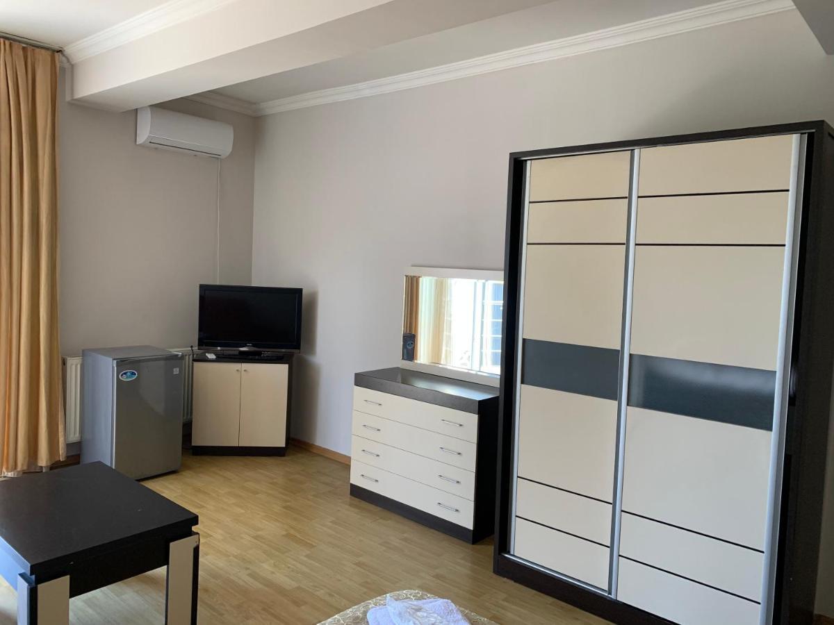 Prestige Hotel Batumi Zewnętrze zdjęcie