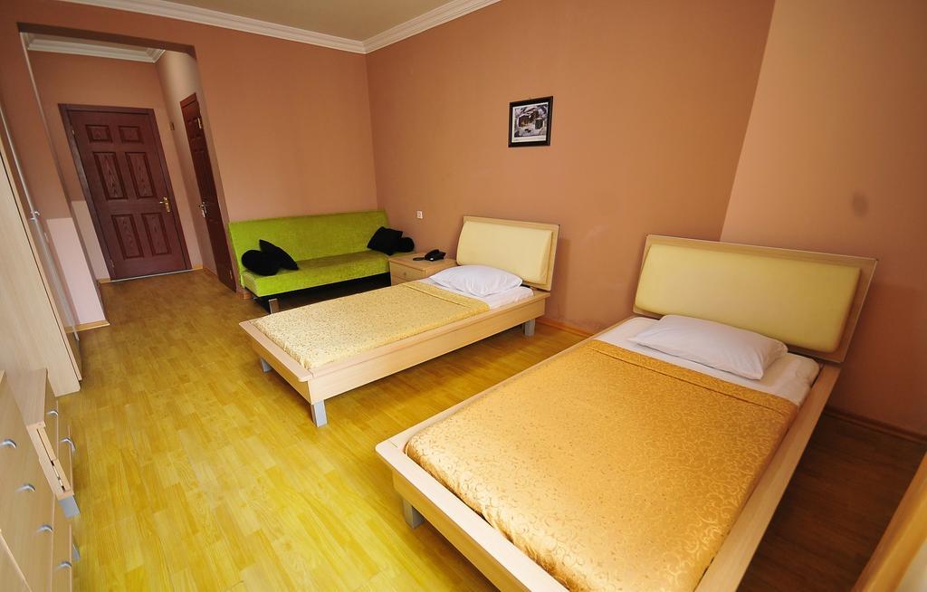 Prestige Hotel Batumi Zewnętrze zdjęcie