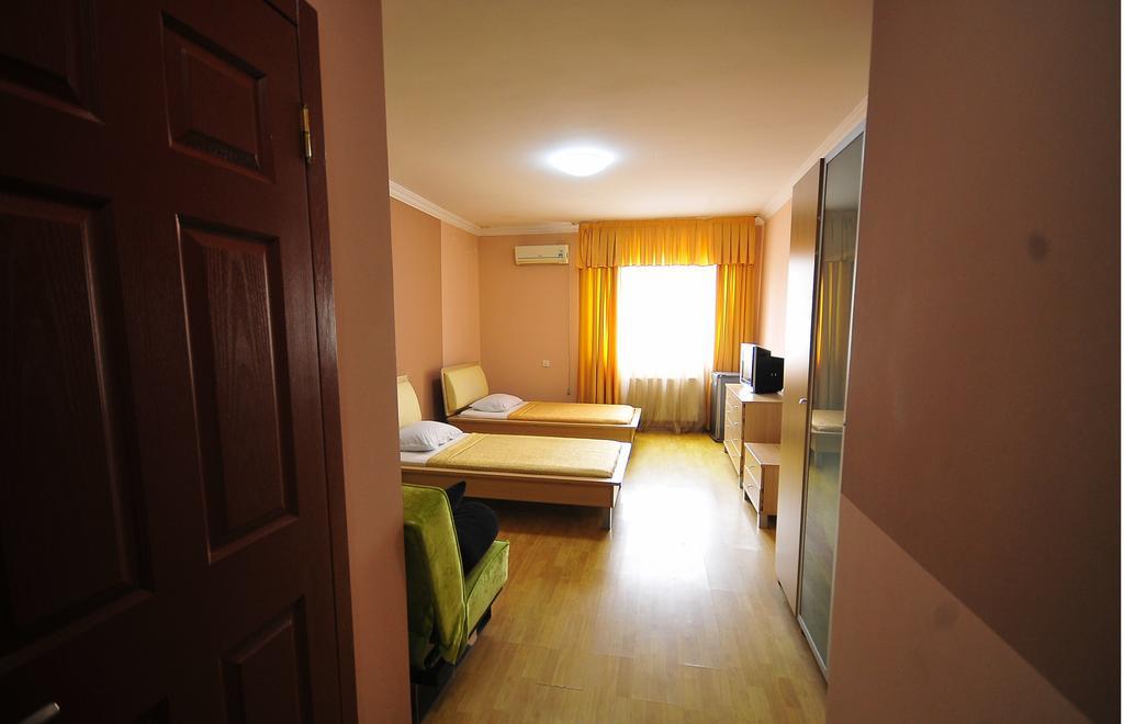 Prestige Hotel Batumi Zewnętrze zdjęcie
